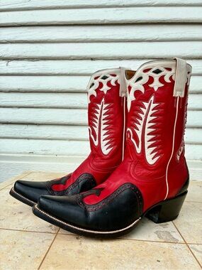 Heritage Boot Co Handmade Cowboy Boots -The Tom Mix - Men’s 9 Red Black Wingtip